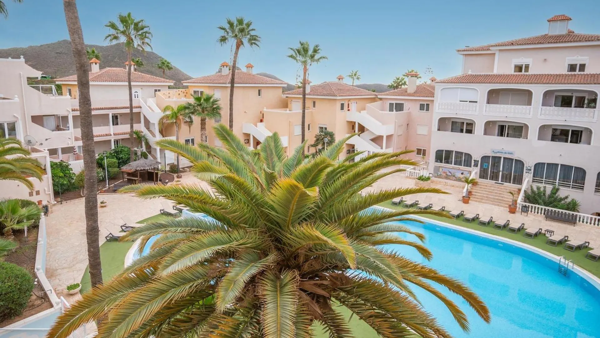 Amplio Apartamento Con Terraza Soleada, Piscina Y Wifi - Es-347-49 أرونا إسبانيا
