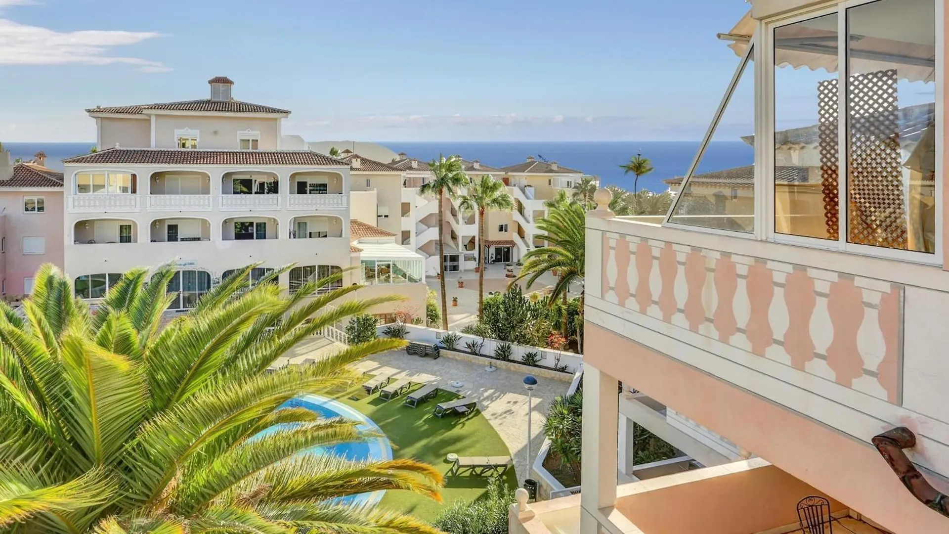 Amplio Apartamento Con Terraza Soleada, Piscina Y Wifi - Es-347-49 Arona  Apartment Arona (Tenerife)